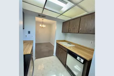 4279 Pinebark Avenue #4, Orlando, FL 32811 - Photo 10