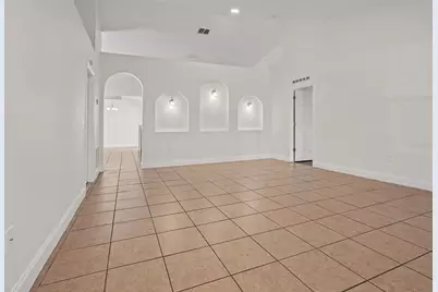 715 Lobelia Drive, Davenport, FL 33837 - Photo 4