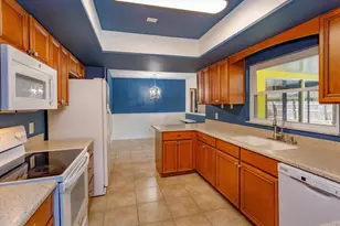 8437 Alveron Ave, Orlando, FL 32817 - Photo 8