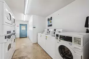 320 Lakeview St, Orlando, FL 32804 - Photo 16