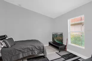 2037 Darlin Cir, Orlando, FL 32820 - Photo 16