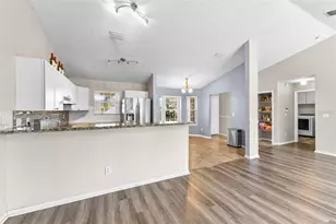 3262 Courtland Blvd, Deltona, FL 32738 - Photo 6