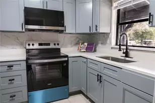 5831 Hornet Dr, Orlando, FL 32808 - Photo 6