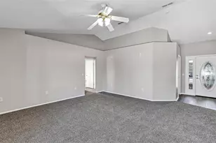 523 Terranova Cir, Winter Haven, FL 33884 - Photo 6