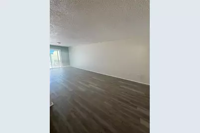 5266 Tennis Court Circle, Tampa, FL 33617 - Photo 12