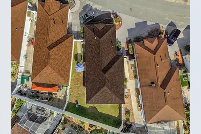 8386 SE 173rd Hamilton Place, The Villages, FL 32162 - Photo 6