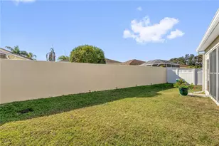 8386 SE 173rd Hamilton Pl, The Villages, FL 32162 - Photo 10