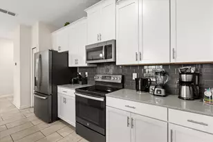 4817 Dedication St, Kissimmee, FL 34746 - Photo 8