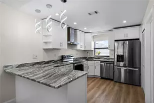 137 Birmingham Dr, Kissimmee, FL 34758 - Photo 6