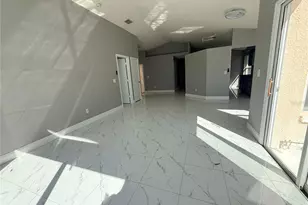 1104 Sail Creek Dr, Orlando, FL 32824 - Photo 2