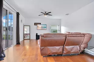 219 Strathmore Cir, Kissimmee, FL 34744 - Photo 6