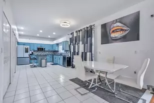 219 Strathmore Cir, Kissimmee, FL 34744 - Photo 8