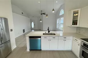 8832 Parliament Ct, Kissimmee, FL 34747 - Photo 10