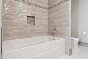 150 E Robinson St, Orlando, FL 32801 - Photo 28