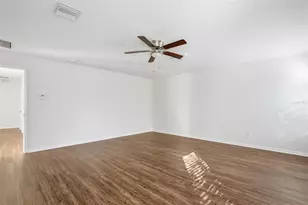 6339 Cherry Blossom Trail, Gibsonton, FL 33534 - Photo 32