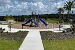 1025 Fig St, Tavares, FL 32778 - Photo 14