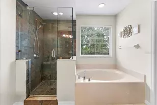 2812 Daybreak Dr, Orlando, FL 32825 - Photo 30