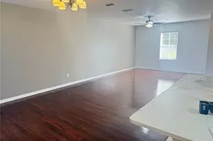 4813 Apple Blossom Ln, Saint Cloud, FL 34771 - Photo 4