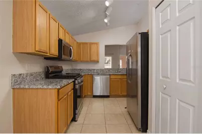 2374 Blue Sapphire Circle, Orlando, FL 32837 - Photo 8