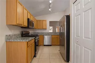 2374 Blue Sapphire Cir, Orlando, FL 32837 - Photo 8