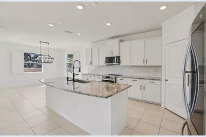 10747 Laxer Cay Loop, San Antonio, FL 33576 - Photo 20