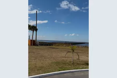 923 Gaillardia Drive, Indian Lake Estates, FL 33855 - Photo 10