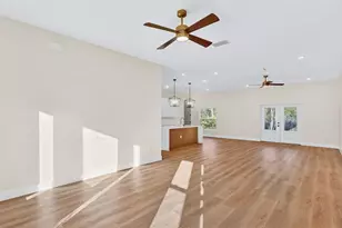 257 Lago Vista St, Debary, FL 32713 - Photo 6