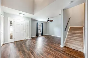 1930 Corner Glen Dr, Orlando, FL 32820 - Photo 4