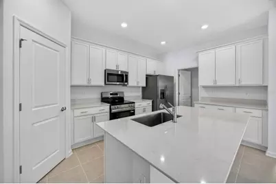 3078 Armstrong Avenue, Clermont, FL 34714 - Photo 4