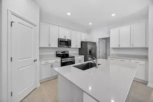 3078 Armstrong Ave, Clermont, FL 34714 - Photo 4