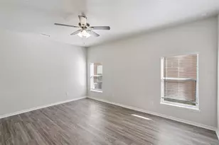 2104 Justice Ln, Saint Cloud, FL 34769 - Photo 10