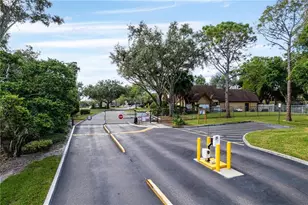 375 Lake Ontario Ct, Altamonte Springs, FL 32701 - Photo 14