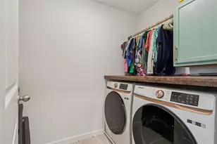 2270 Hemingway Cir, Groveland, FL 34736 - Photo 16