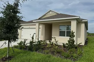 240 Taylor Grvs St, Lake Wales, FL 33898 - Photo 2