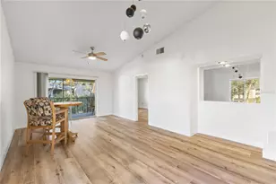 5606 Blue Shadows Ct, Orlando, FL 32811 - Photo 16