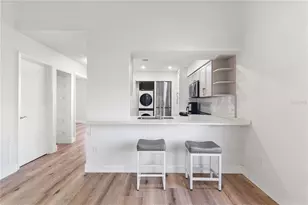 5606 Blue Shadows Ct, Orlando, FL 32811 - Photo 8