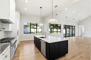 705 Largovista Dr, Oakland, FL 34787 - Photo 18