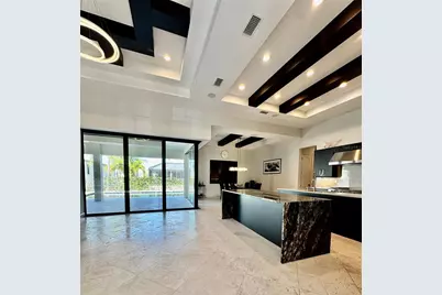 8533 S Lake Circle, Fort Myers, FL 33908 - Photo 10