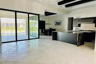 8533 S Lake Cir, Fort Myers, FL 33908 - Photo 6