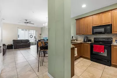 3115 Capri Isle Way, Orlando, FL 32835 - Photo 14
