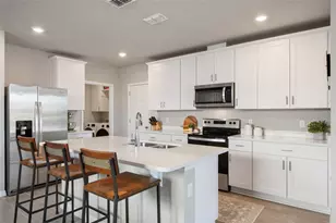 370 Whistling Duck Trl, Saint Cloud, FL 34771 - Photo 8