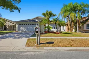 10835 Peppersong Dr, Riverview, FL 33578 - Photo 2