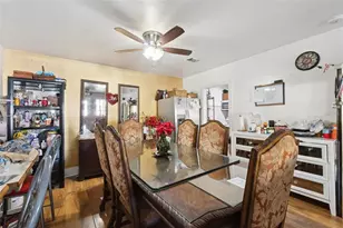 310 E Magnolia St, Kissimmee, FL 34744 - Photo 4