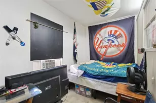 310 E Magnolia St, Kissimmee, FL 34744 - Photo 10