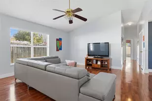 9760 Violet Dr, Orlando, FL 32824 - Photo 4