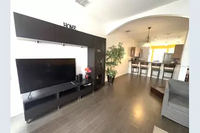 1209 S Beach Circle, Kissimmee, FL 34746 - Photo 8