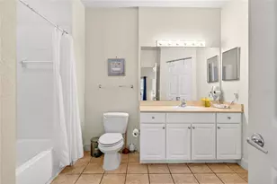 2950 Lucayan Harbour Cir, Kissimmee, FL 34746 - Photo 18