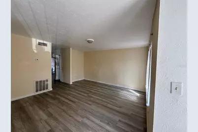 4004 Barwood Drive #3804, Orlando, FL 32839 - Photo 4
