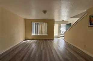 4004 Barwood Dr, Orlando, FL 32839 - Photo 6