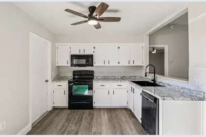 909 Hendon Place, Kissimmee, FL 34758 - Photo 10